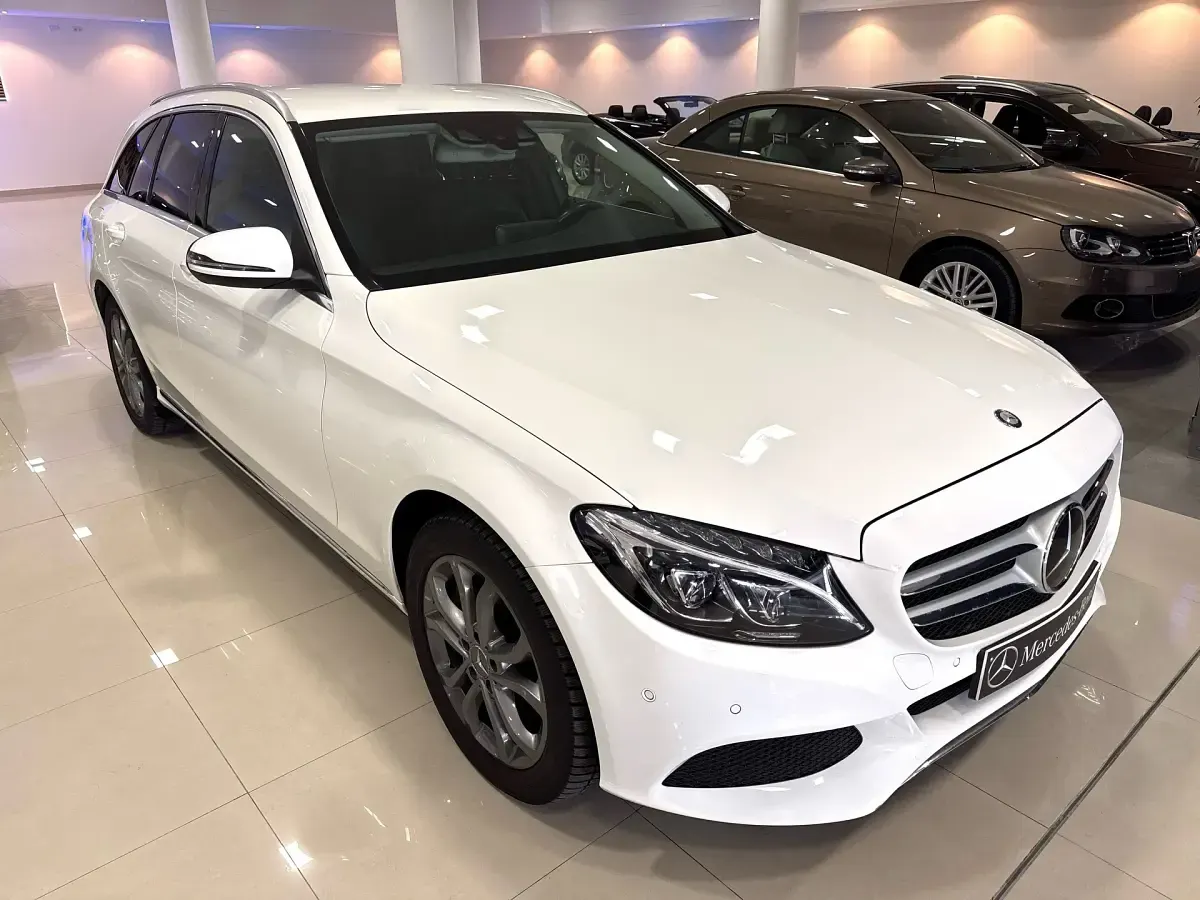 Occasion Mercedes C250 Avantgarde 204 PK (150 kW) 2015 Wit Stationwagen