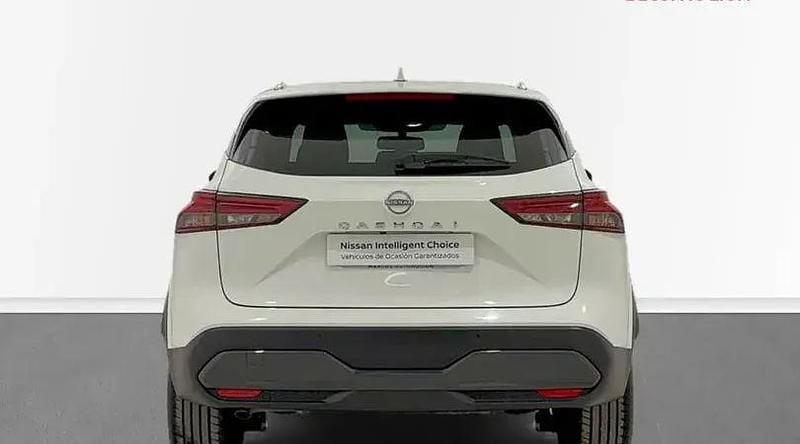 Usado Nissan Qashqai N-Connecta 140 CV (102 kW) 2023 Sapporo white SUV