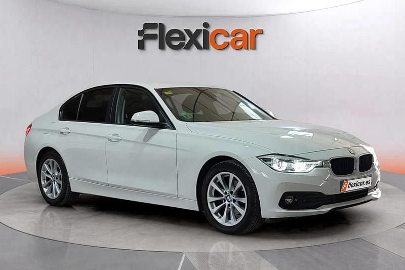 Usado BMW 318 150 CV (110 kW) 2018 Blanco Berlina