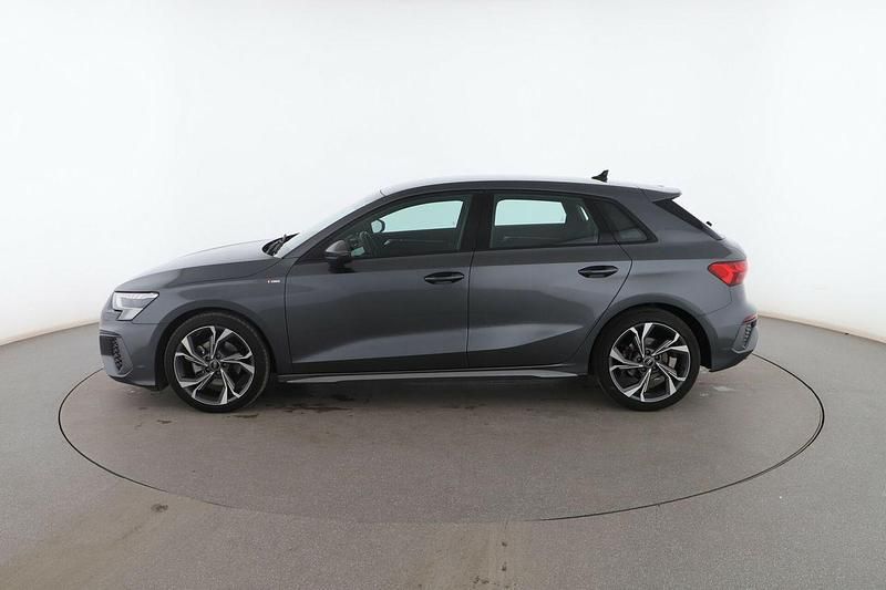 Usado Audi A3 S-Line 150 CV (110 kW) 2023 Gris Berlina