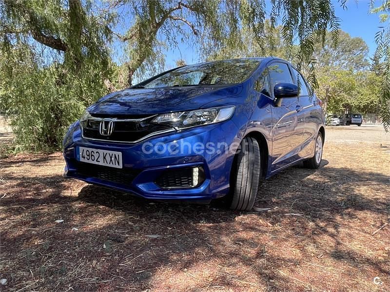 Usado Honda Jazz Comfort 102 CV (75 kW) 2019 Azul Utilitario