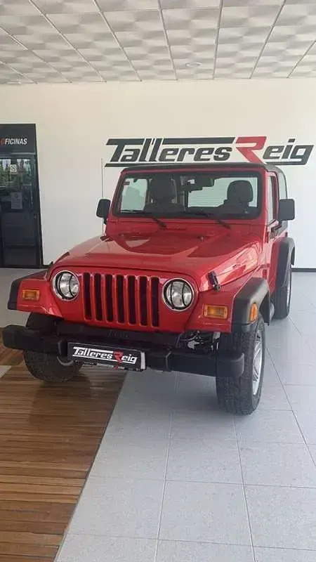 Usado Jeep Wrangler 177 CV (130 kW) 2002 Rojo SUV