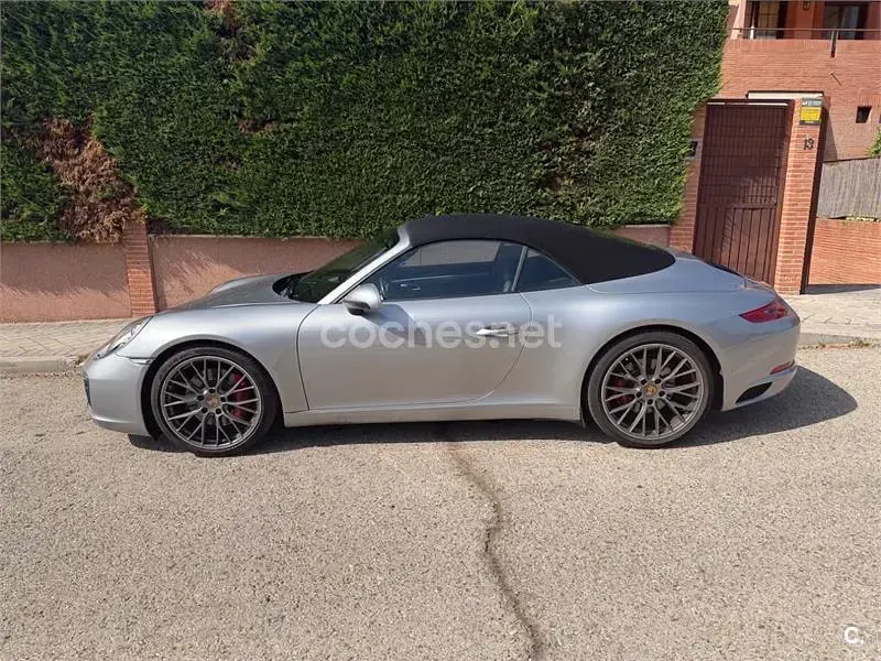 Usado Porsche 911 Carrera S Cabriolet 420 CV (308 kW) 2016 Gris / plata Descapotable