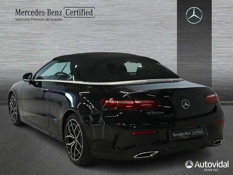 Usado Mercedes E220 194 CV (142 kW) 2024 Negro Descapotable