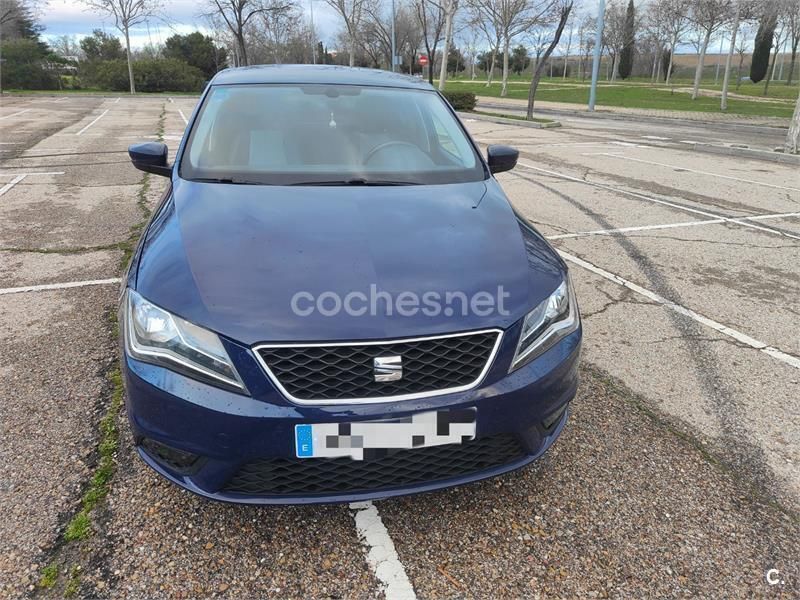 Azul Usado 2017 Seat Toledo Style Berlina | 10.700 € - Imagen 1/4