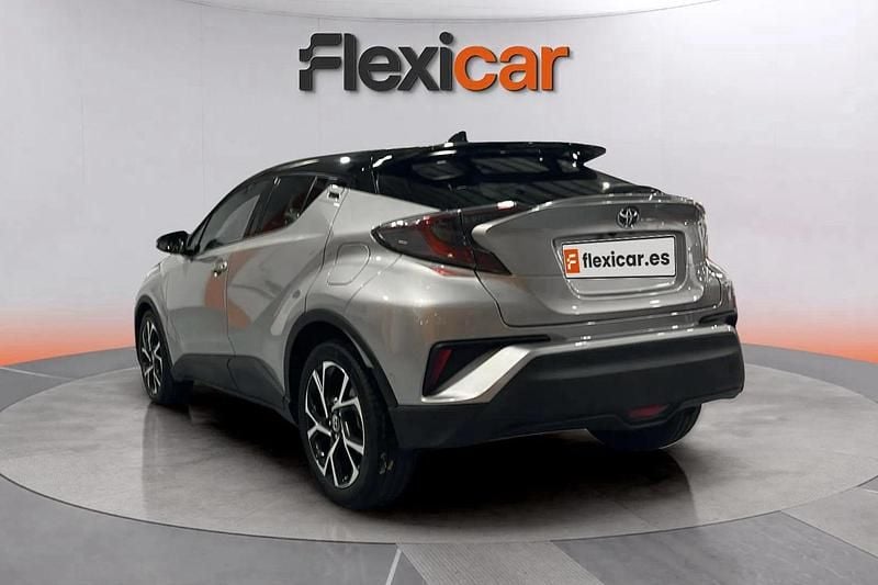 Usado Toyota C-HR Active 122 CV (89 kW) 2019 Gris SUV