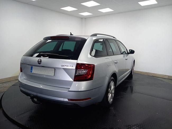 Usado Skoda Octavia Ambition 116 CV (85 kW) 2018 Gris Familiar