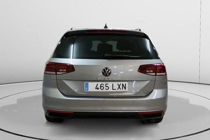 Usado VW Passat Executive 150 CV (110 kW) 2022 Familiar