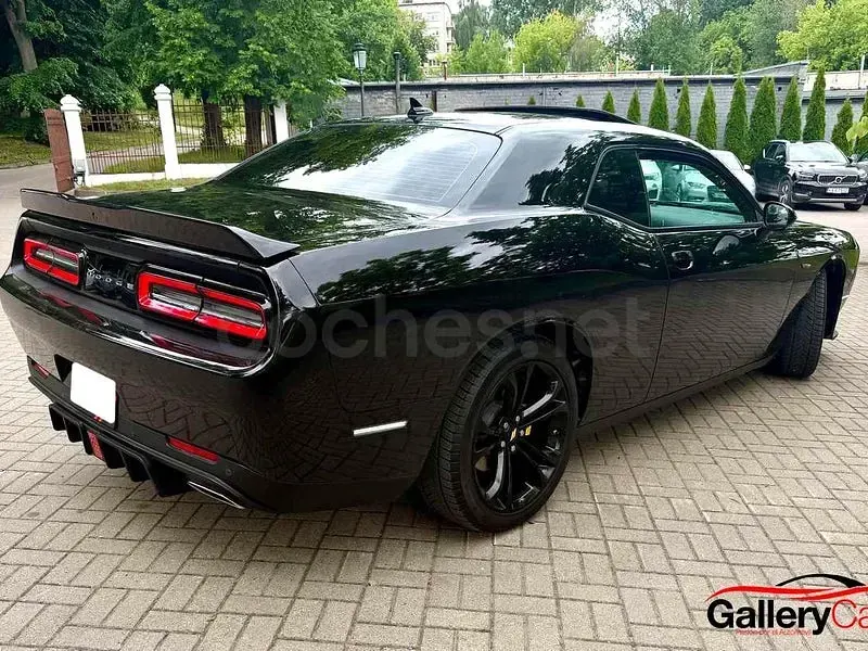 Usado Dodge Challenger SXT 303 CV (222 kW) 2022 Negro Coupe