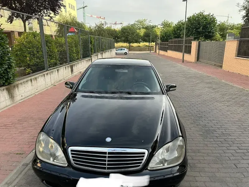Usado Mercedes S320 224 CV (164 kW) 2002 Negro Berlina