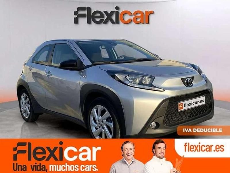 Gris Usado 2024 Toyota Aygo City Utilitario | 12.790 € (Buen precio) - Imagen 1/4