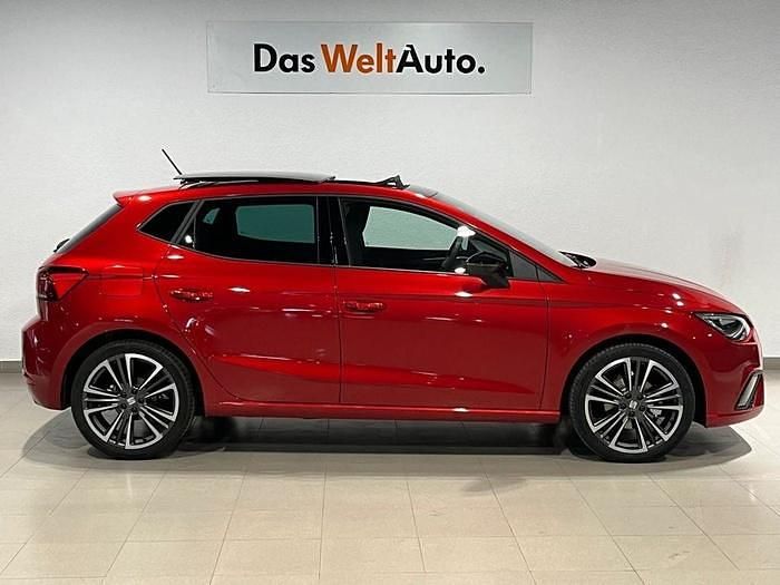 Usado Seat Ibiza FR 150 CV (110 kW) 2025 Rojo Utilitario