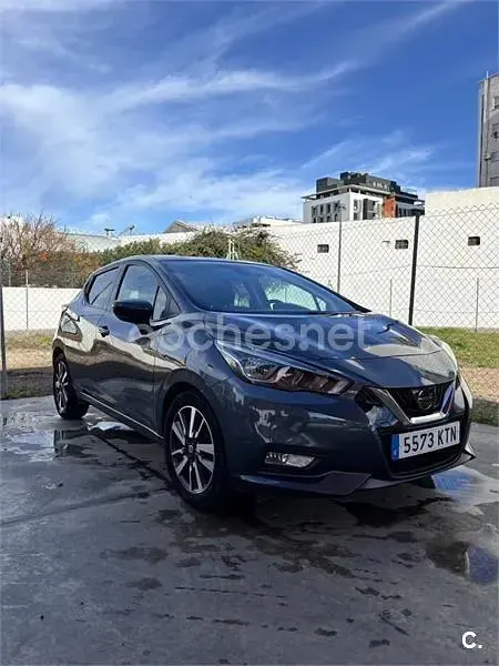 Usado Nissan Micra N-Connecta 100 CV (73 kW) 2019 Gris / plata Utilitario