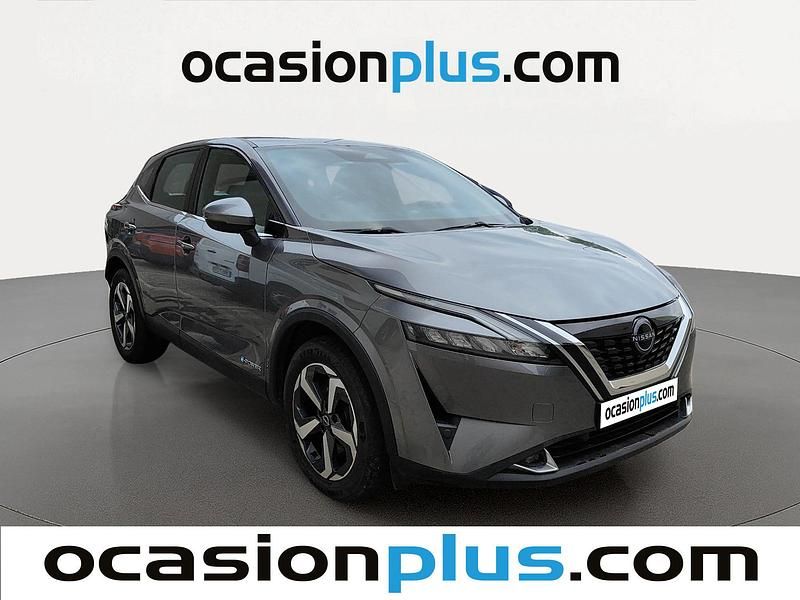 Begagnad Nissan Qashqai Acenta 190 HK (139 kW) 2024 Grå SUV