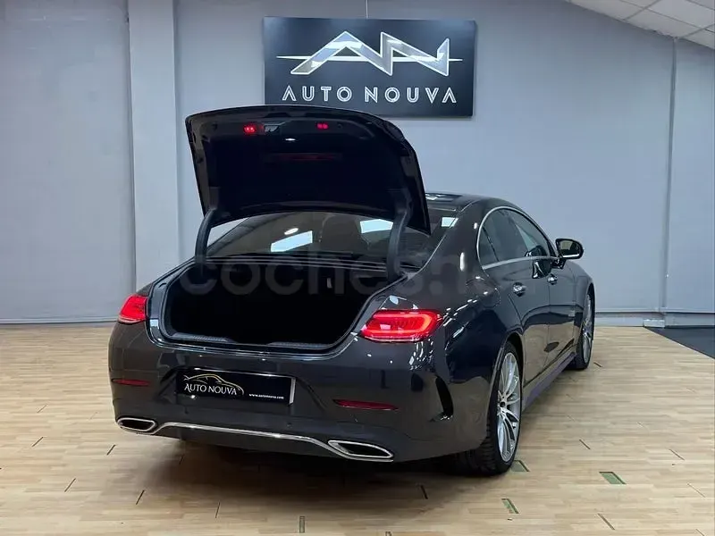Usado Mercedes CLS300 245 CV (180 kW) 2020 Gris / plata Coupe