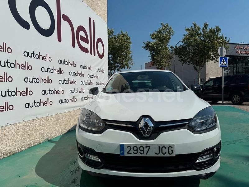 Usado Renault Mégane LIMITED 115 CV (84 kW) 2015 Blanco Berlina