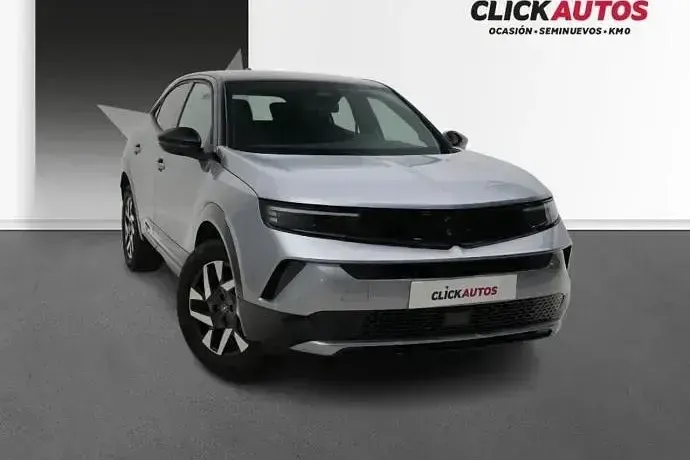 Usado Opel Mokka 136 CV (100 kW) 2025 Gris SUV