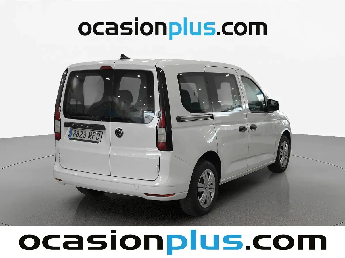 Usado VW Caddy 102 CV (75 kW) 2023 Blanco Monovolumen