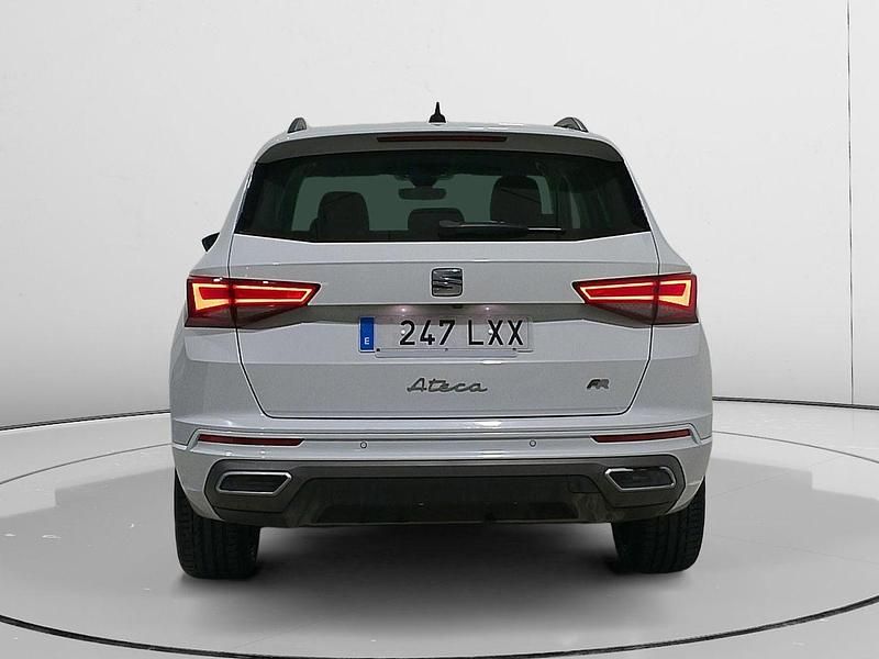 Usado Seat Ateca FR 150 CV (110 kW) 2022 Blanco SUV