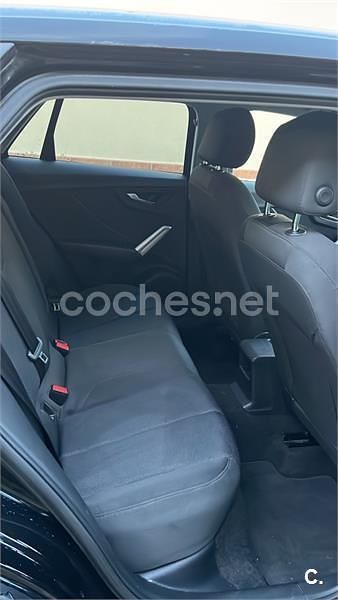 Usado Audi Q2 Advanced Plus 116 CV (85 kW) 2018 Negro SUV
