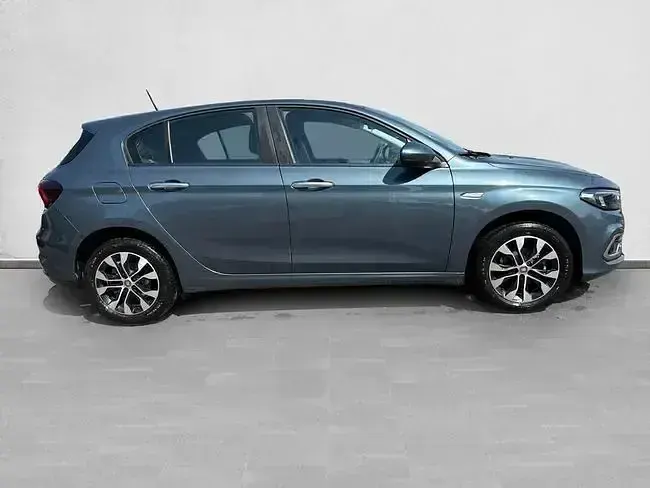 Usado Fiat Tipo City Life 130 CV (95 kW) 2022 Azul Berlina