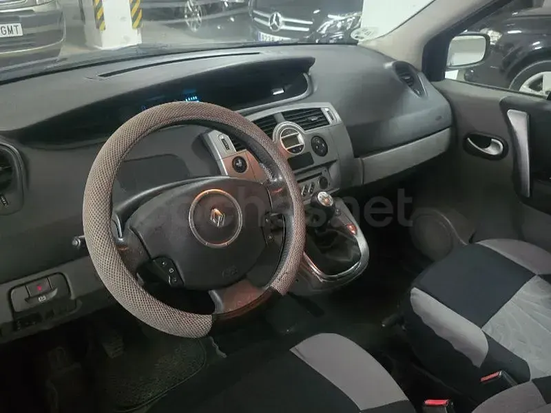 Usado Renault Scénic II Dynamique 105 CV (77 kW) 2008 Azul Monovolumen
