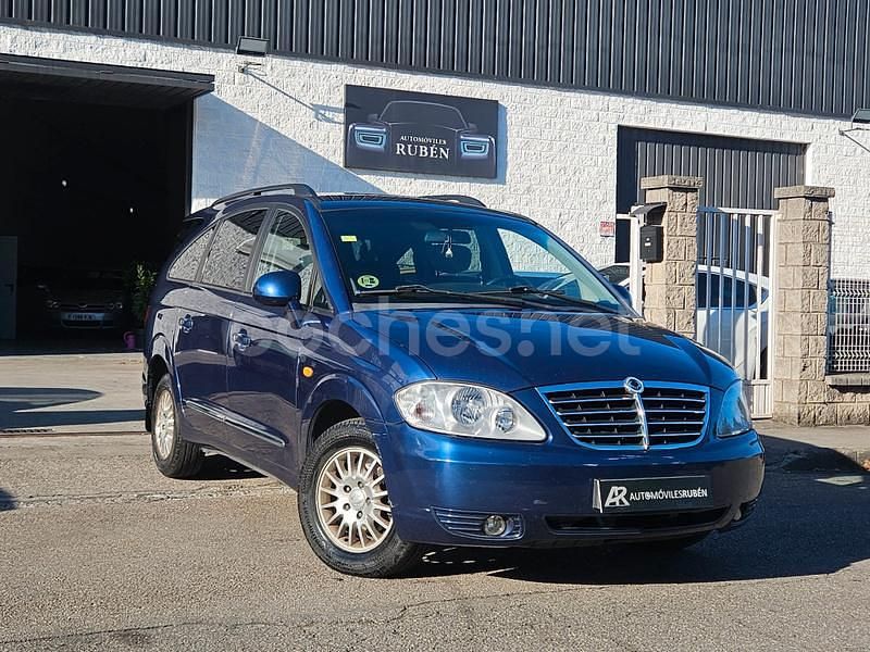 Azul Usado 2012 Ssangyong (KGM) Rodius Monovolumen | 6500 € (Un poco caro) - Imagen 1/4