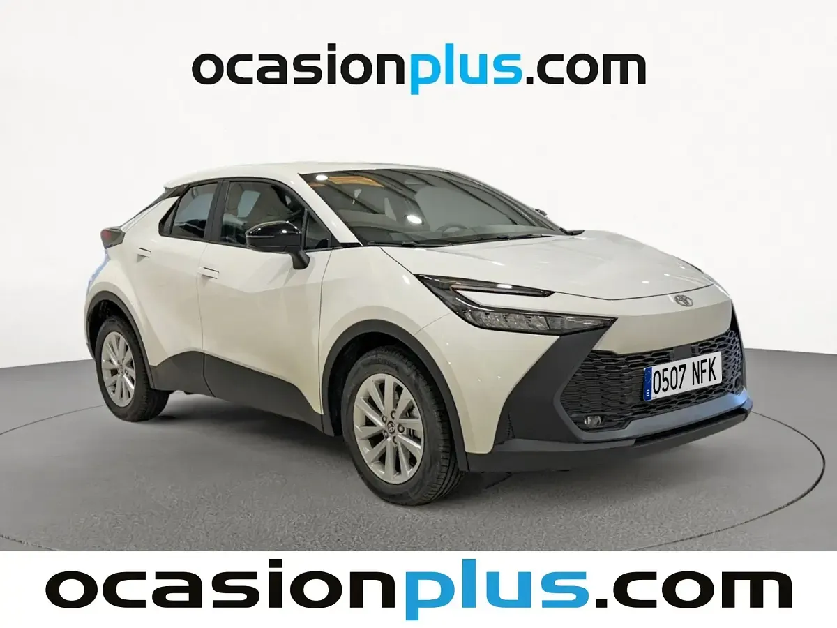 Usado Toyota C-HR Active 140 CV (102 kW) 2025 Blanco SUV