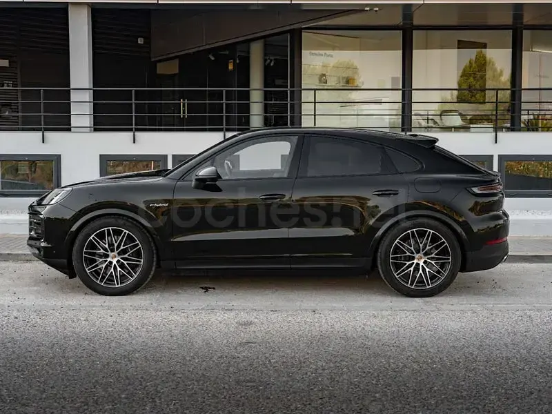 Usado Porsche Cayenne 470 CV (345 kW) 2026 Negro SUV
