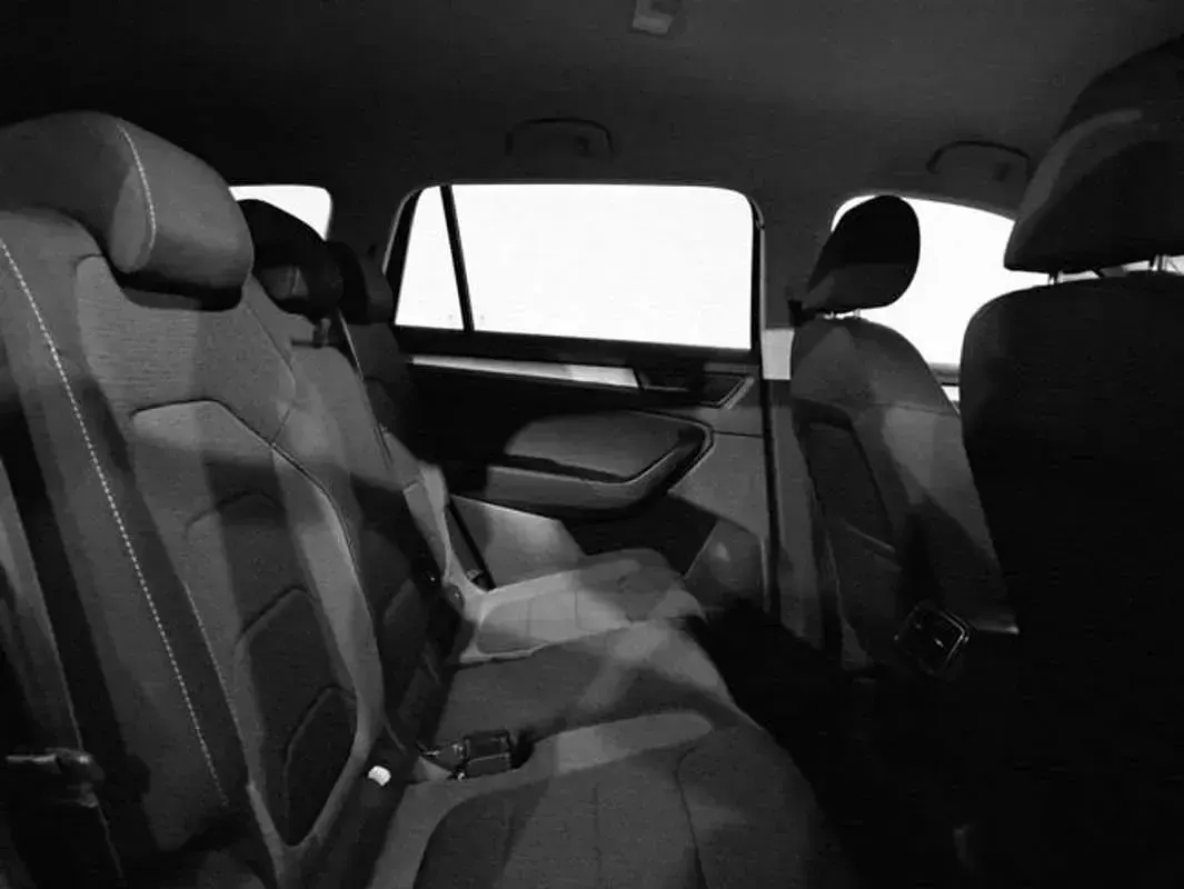 Usado Skoda Kodiaq Ambition 150 CV (110 kW) 2022 Gris SUV