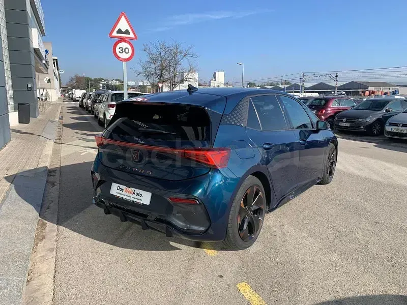 Usado Cupra Born e-Boost 169 kW (231 CV) 2023 Eléctrico Utilitario