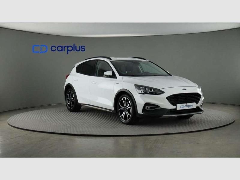 Usado Ford Focus Active 125 CV (91 kW) 2019 Blanco Utilitario