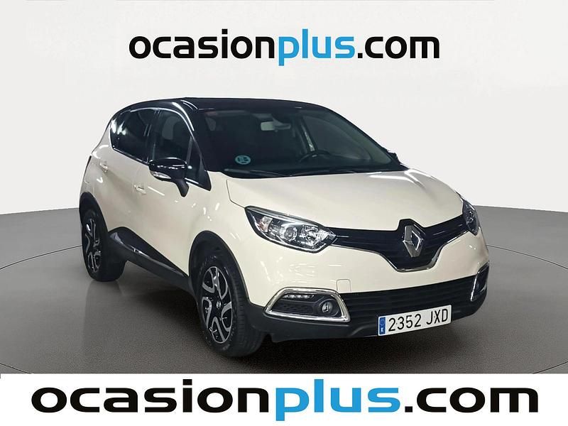 Usado Renault Captur Zen 120 CV (88 kW) 2017 Blanco SUV