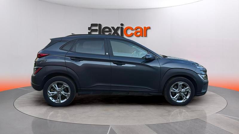 Usado Hyundai Kona N Line 120 CV (88 kW) 2022 Negro SUV