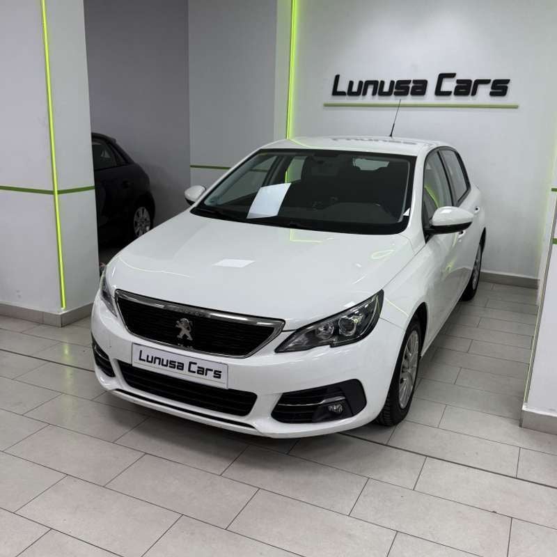 Blanco Usado 2023 Peugeot 308 Active Familiar | 19.490 € (Precio justo) - Imagen 1/4