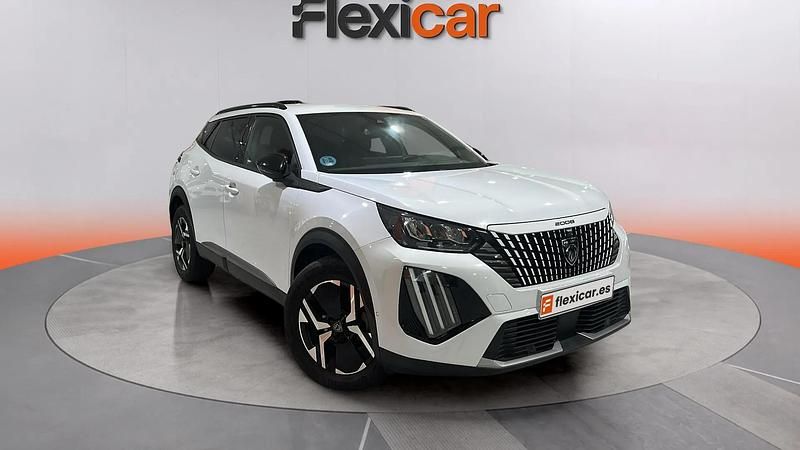 Usado Peugeot 2008 Allure 131 CV (96 kW) 2024 Blanco SUV