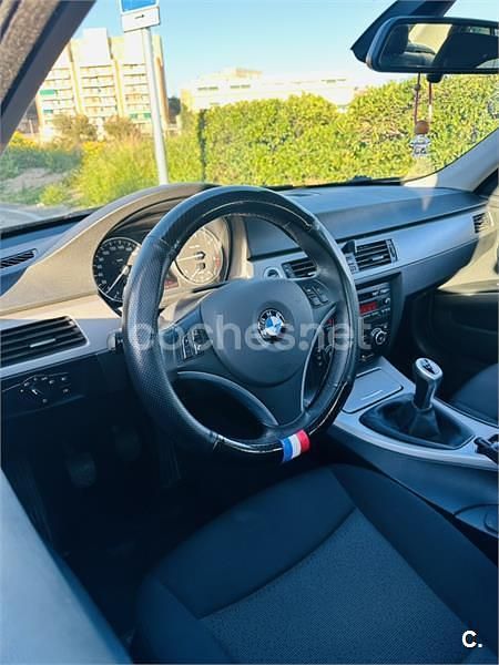 Usado BMW 320 Sport Line 163 CV (119 kW) 2008 Granate Berlina