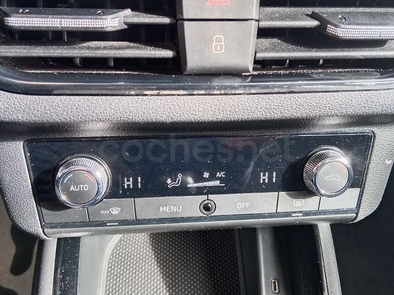 Usado Skoda 110 R Ambition 110 CV (80 kW) 2021 Blanco Berlina