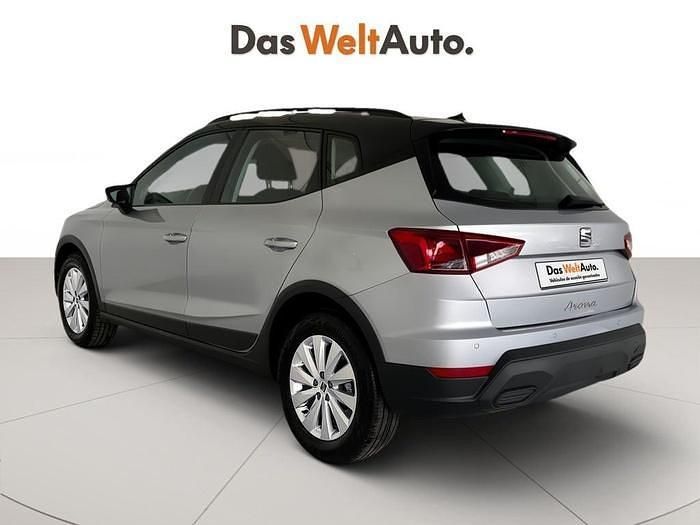 Gris plata Usado 2023 Seat Arona Style SUV | 17.490 € (Precio justo) - Imagen 1/4