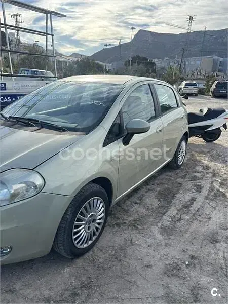 Käytetty Fiat Punto Classica 60 HP (44 kW) 2006 Peessi Viistoperä