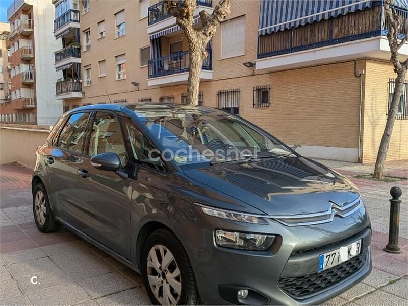 Usado Citroën C4 Picasso Seduction 115 CV (84 kW) 2014 Gris / plata Monovolumen