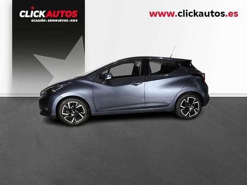 Usado Nissan Micra Acenta 92 CV (67 kW) 2023 Gris Utilitario