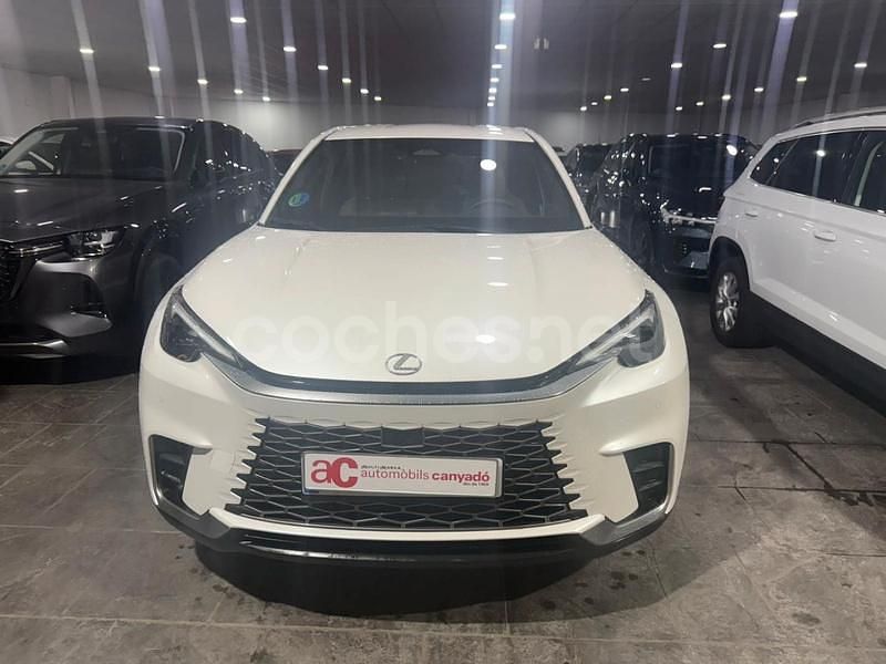 Blanco Usado 2024 Lexus LBX SUV | 29.900 € (Buen precio) - Imagen 1/4