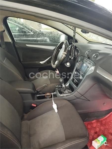 Negro Usado 2011 Ford Mondeo Berlina | 3600 € (Precio justo) - Imagen 1/4