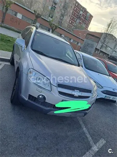 Usado Chevrolet Captiva 150 CV (110 kW) 2009 Gris / plata SUV
