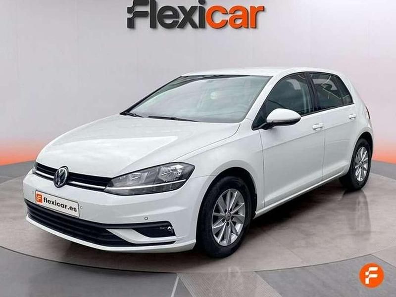 Usado VW Golf VII Advance 116 CV (85 kW) 2019 Blanco Utilitario
