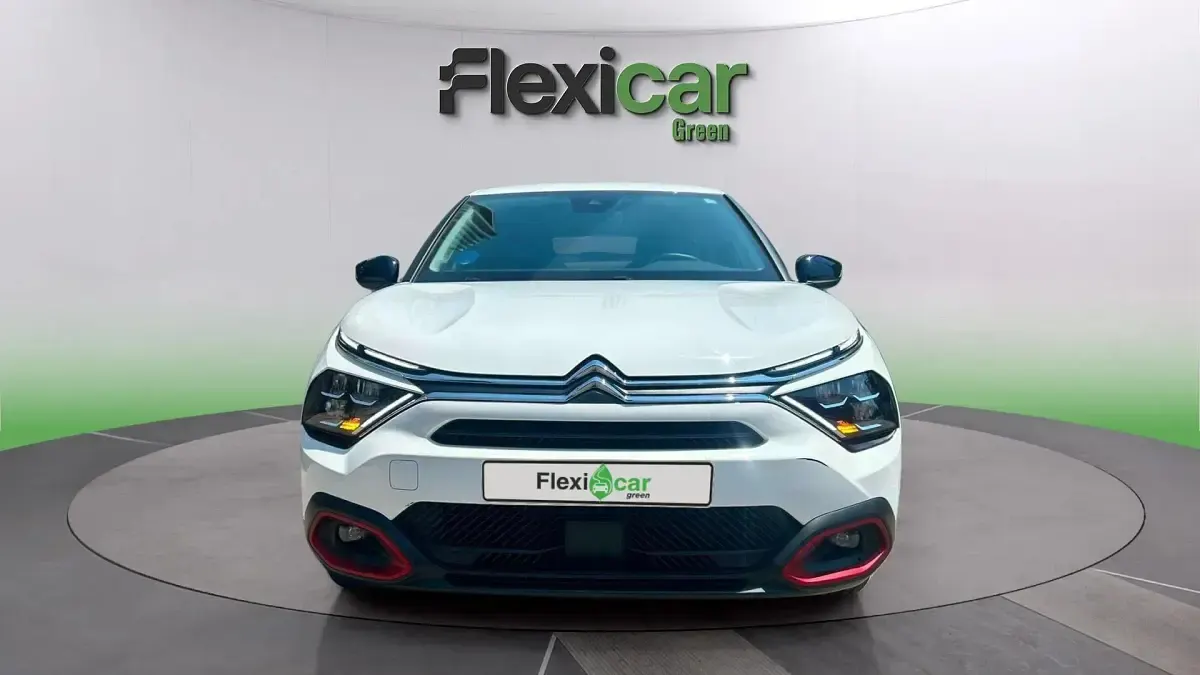 Usado Citroën e-C4 Feel 100 kW (136 CV) 2023 Blanco Berlina