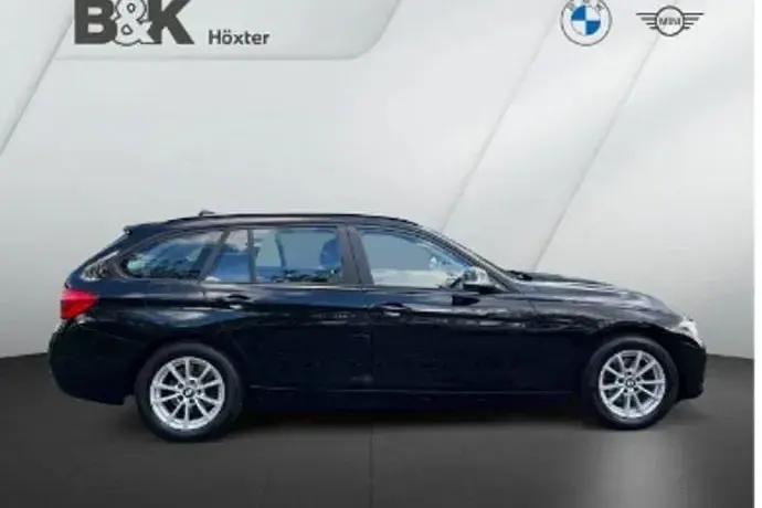 Usado BMW 320 184 CV (135 kW) 2019 Negro metalizado Familiar