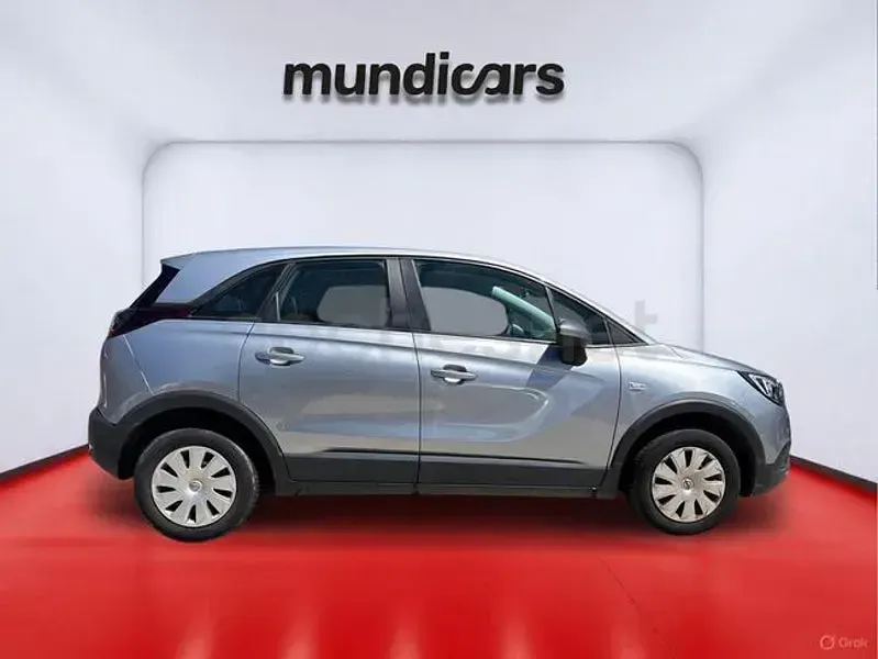 Usado Opel Crossland X Edition 102 CV (75 kW) 2020 Gris / plata SUV