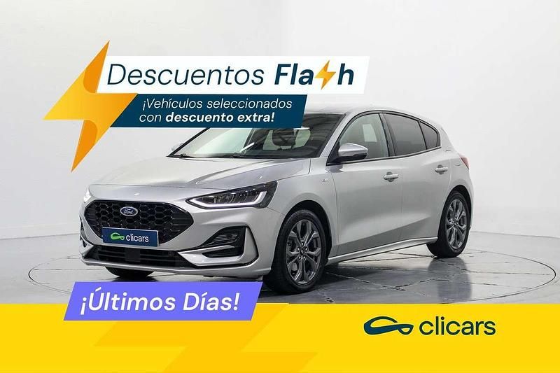 Negro Usado 2022 Ford Focus ST-Line Utilitario | 15.590 € (Buen precio) - Imagen 1/4